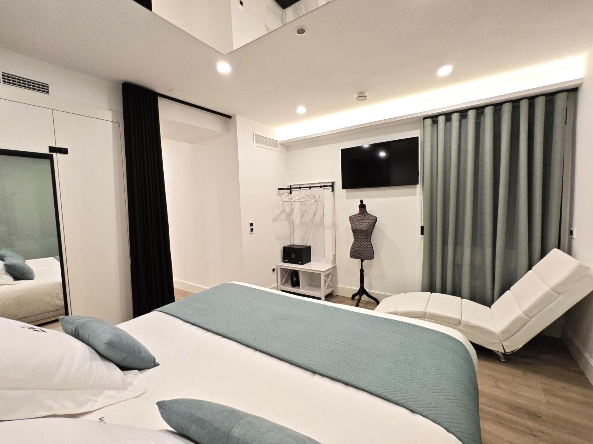 La Parada Del Rey - Luxury Suites Plasencia Exterior foto