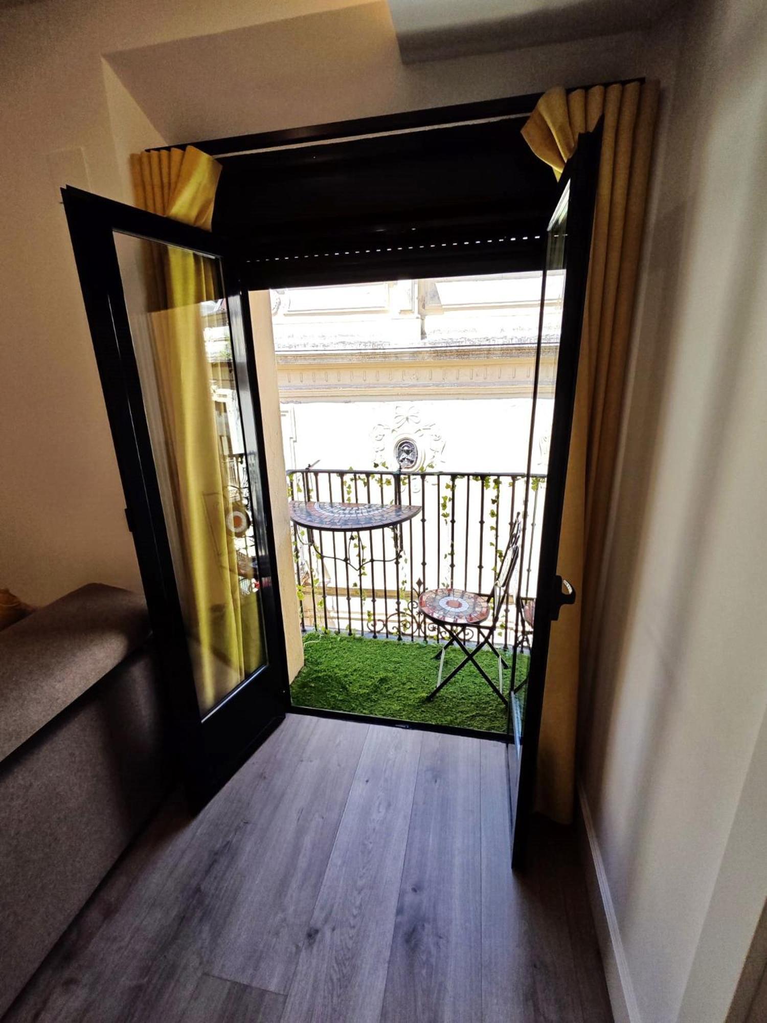 La Parada Del Rey - Luxury Suites Plasencia Exterior foto