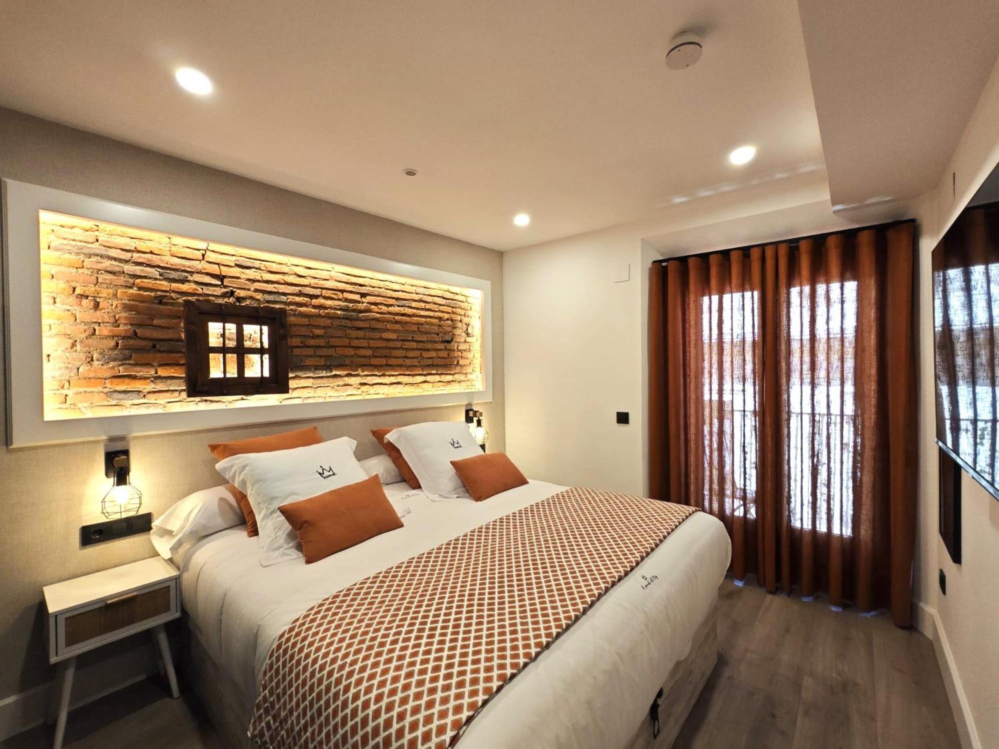 La Parada Del Rey - Luxury Suites Plasencia Exterior foto
