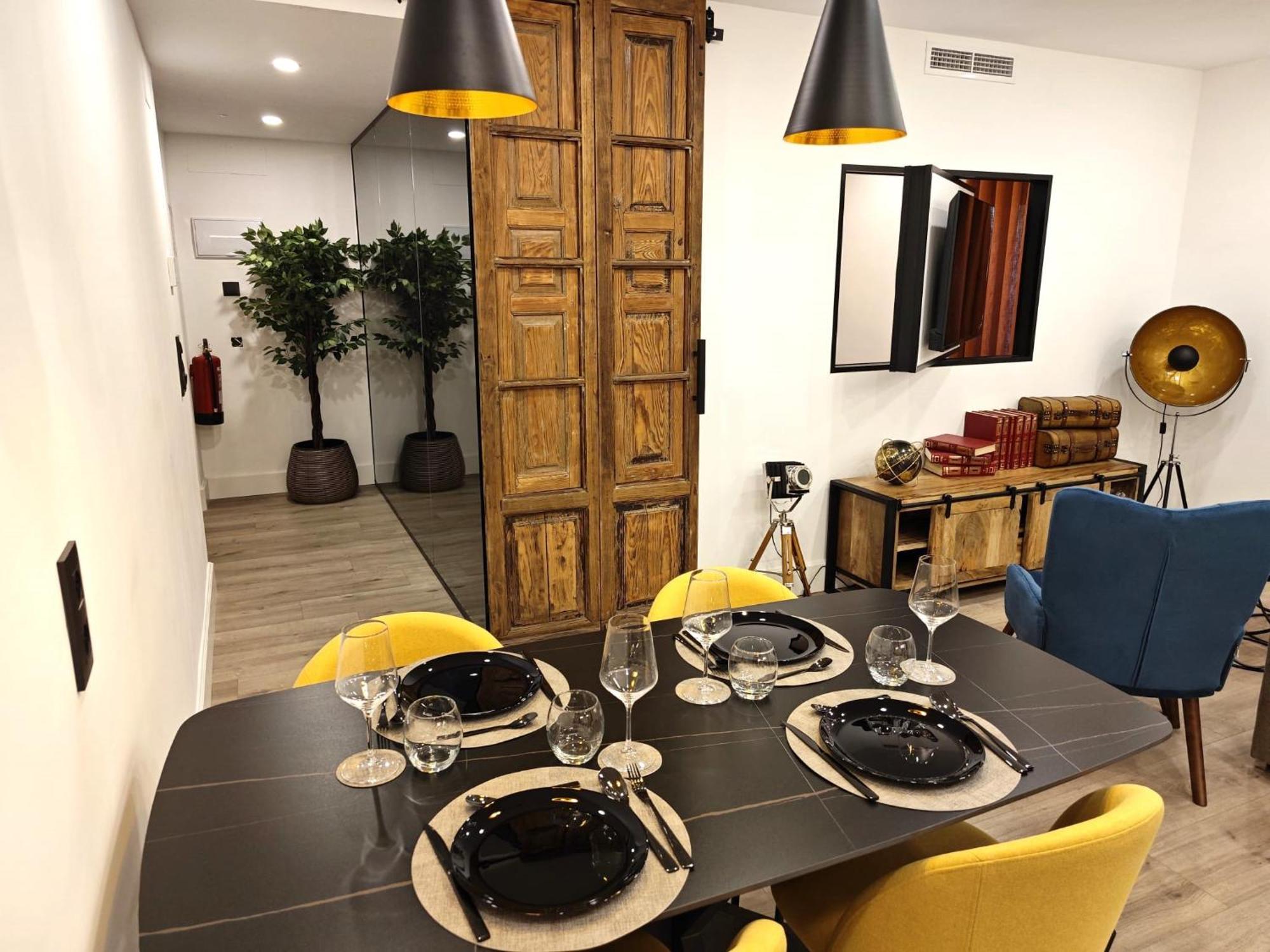 La Parada Del Rey - Luxury Suites Plasencia Exterior foto